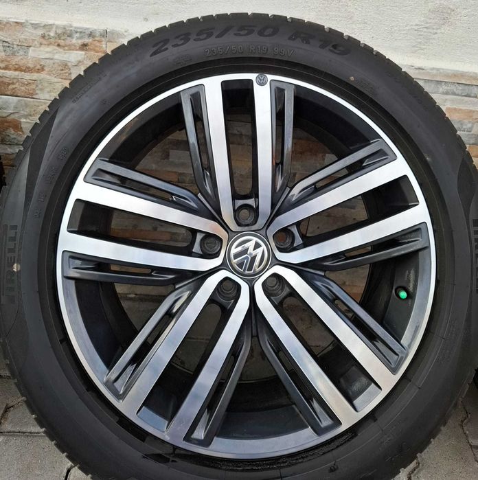 Jante cu anvelope 235/50/R19 pentru VW Tiguan/ Skoda Kodiaq/Audi