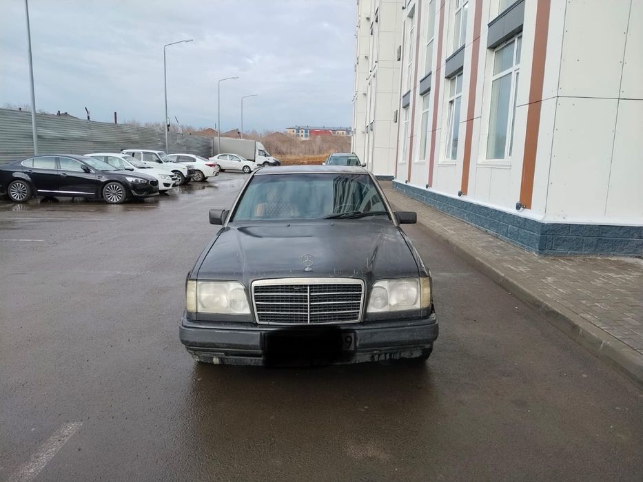 Mercedes 124…….,