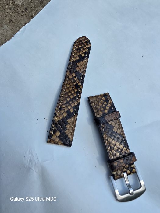 Vând 2 curele handmade din piele exotica de piton și iguană pentru ceas 22mm