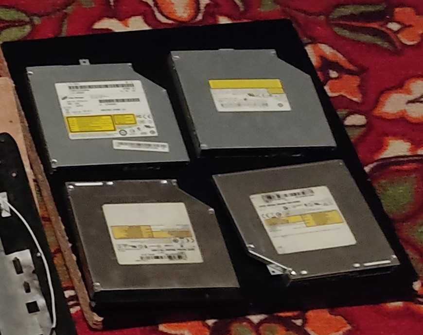 Запчасти для ноутбуков(плата, кулер)