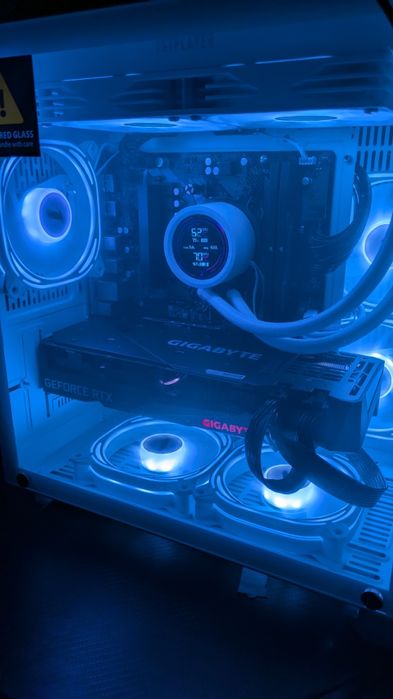 Vand URGENT placa video rtx 3060 ti!