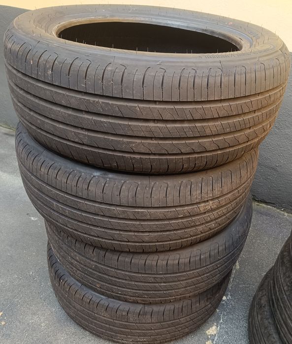 4бр. летни гуми 215/55/17 Goodyear дот 2025 нови!