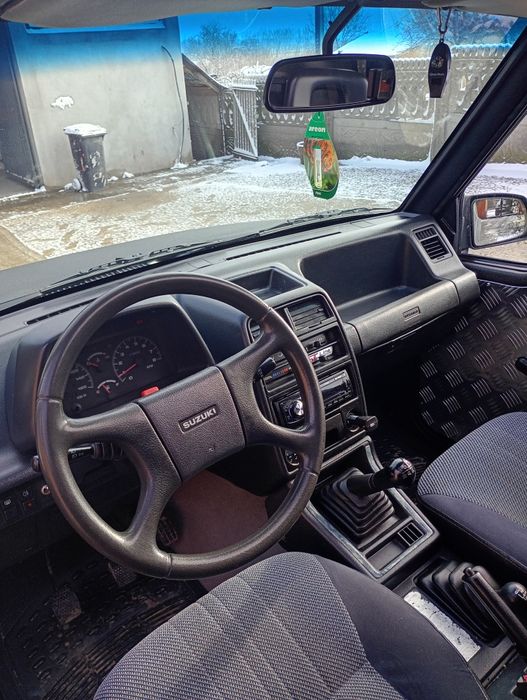 Vând Suzuki Vitara