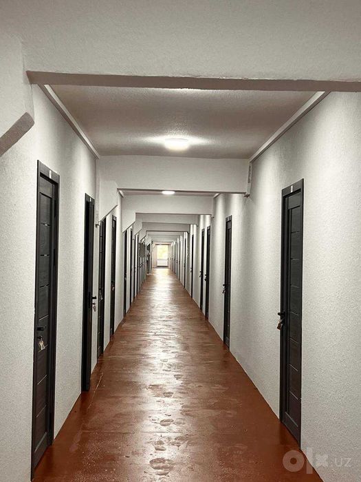 Офис  $190 в месяц | 20–25 м² | Жомий | Всё включено
