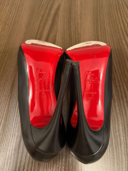 Pantofi stiletto Christian Louboutin