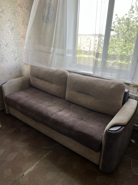 Продам двуспальный диван