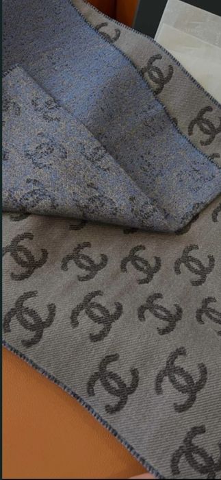 Esarfa-fular Chanel, model 2025-2026, 2 modele