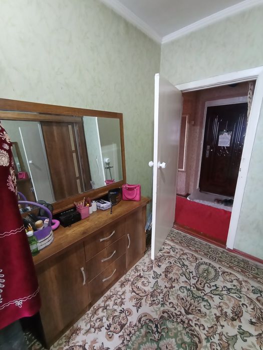 СРОЧНО!!!  Продаётся 2х кв, 2 этаж, кирпич