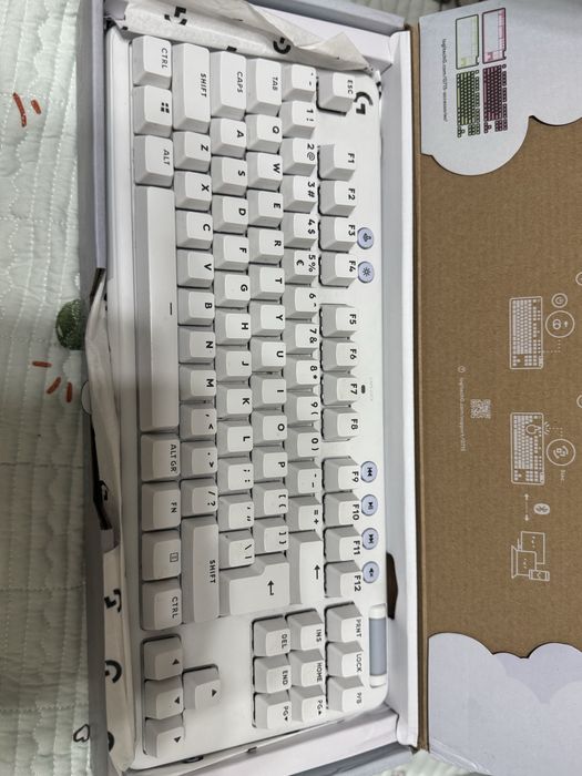 Продается Logitech G713 brown tactile