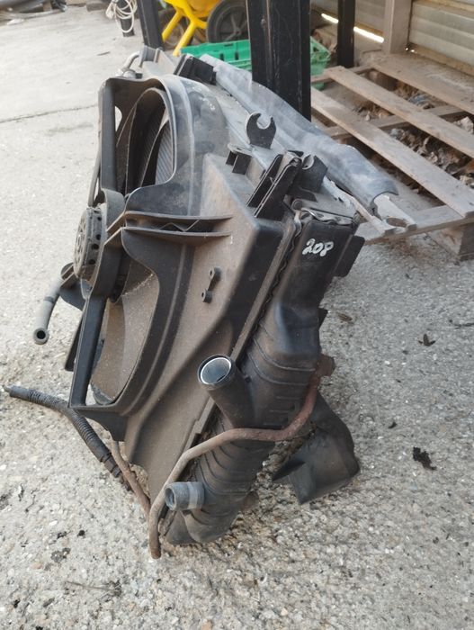 Радиатор с перка за Мерцедес CLK , w208 , 2.3 kompresor
