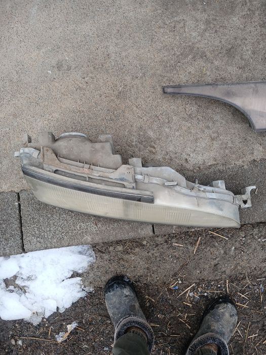 Фары тойота литайс