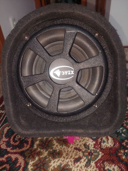 Срочно продам  сабвуфер