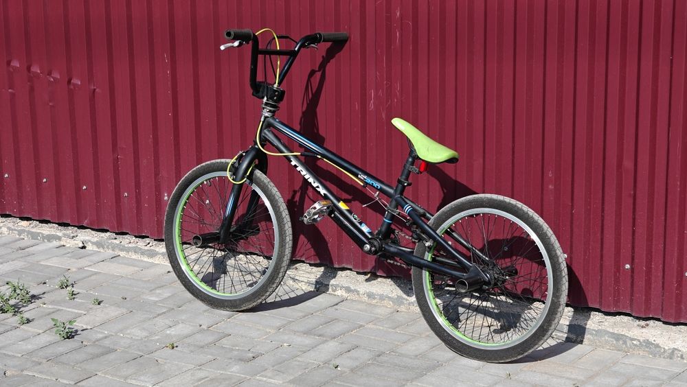 Продам BMX Trinx, полный комплект, 4 пеги, гироротор