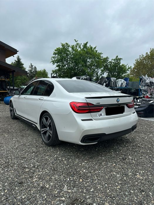 Spate complet BMW Seria 7 G11 G12 M : Bara spate / Stopuri / Haion