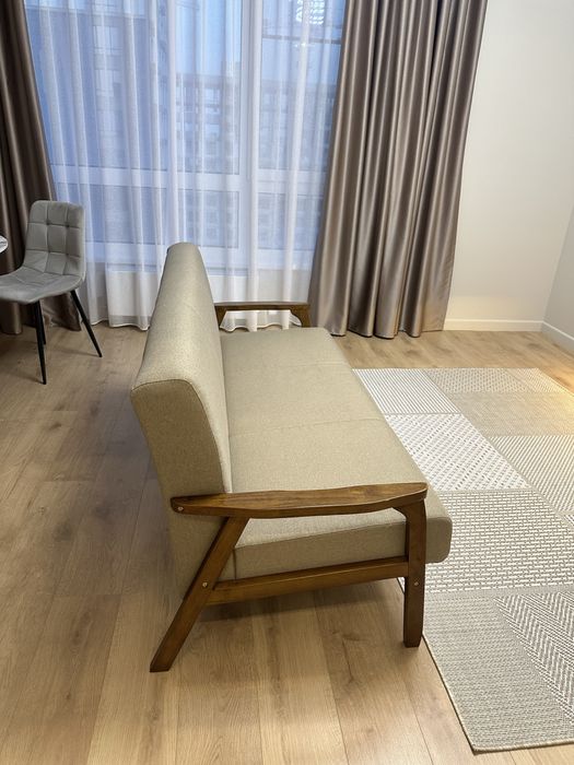 Продаю новый диван.