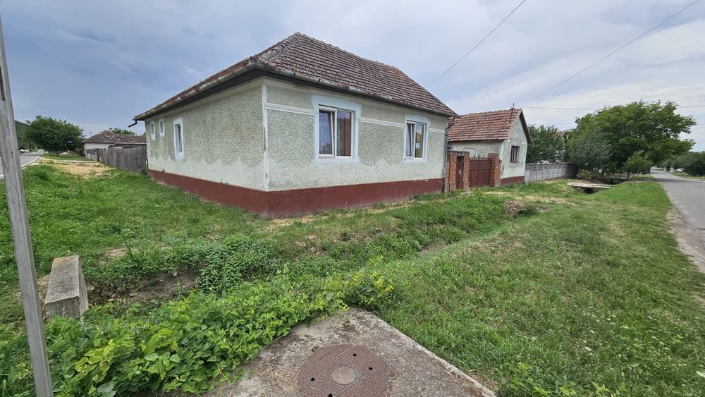 Casa de Vânzare  Apa ,Gaz ,Canalizare