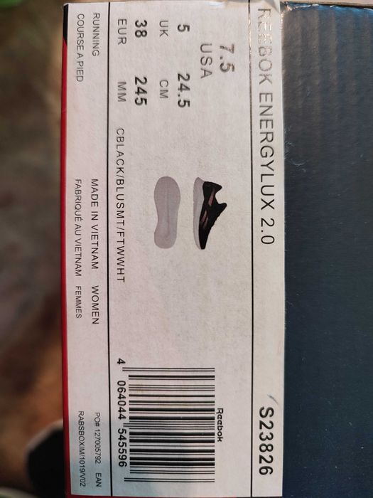 Чисто нови маратонки Reebok 38ми номер