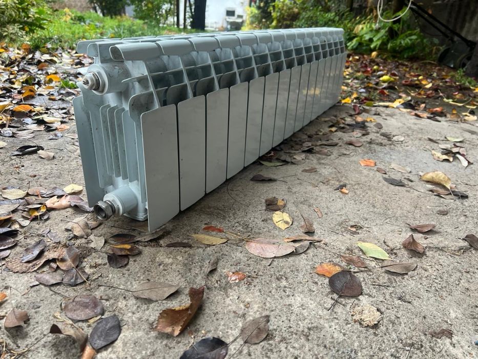 Батарея новая