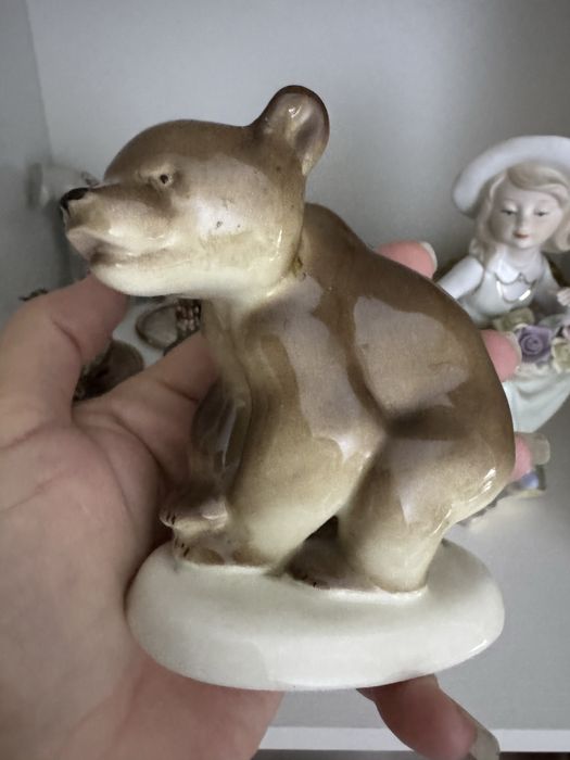 Куколка целая  красивая