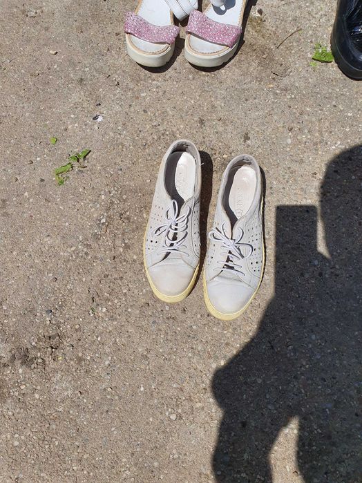 Vand pantofi , adidasi