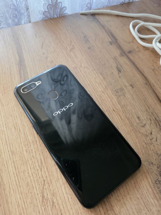 Oppo A7 32gb. ..