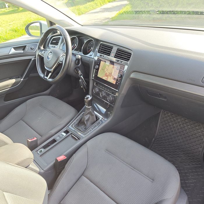 Volkswagen Golf VII 1.6 TDI