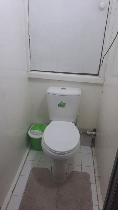 Maktab bogʻcha metro karzinka yaqinda joylashgan