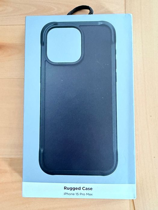 Carcasa NOMAD Rugged MagSafe compatibila cu iPhone 15 Pro Max - Shadow