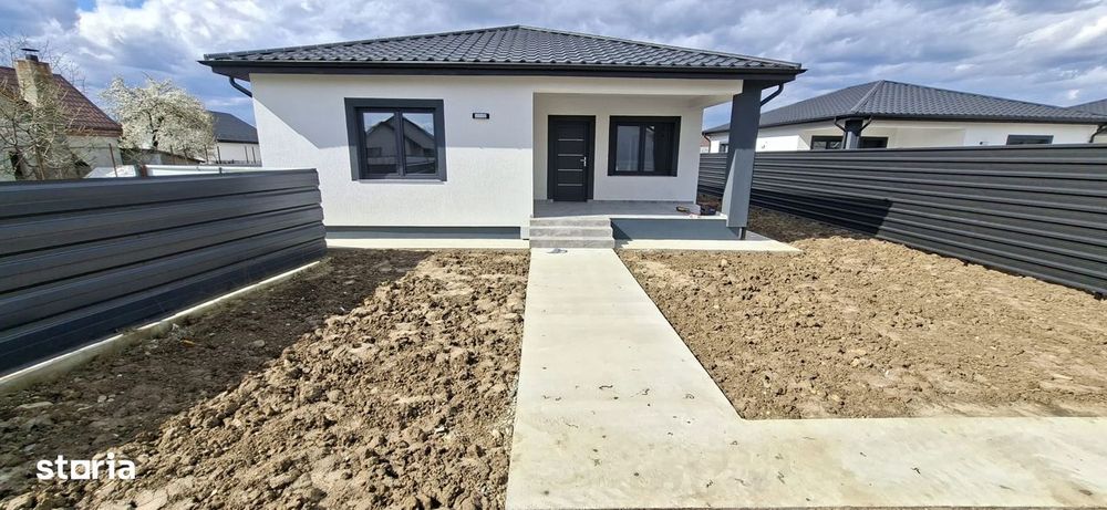 Casă nouă - 3 camere 93 mp / teren 410 mp / apa,canalizare,gaz,curent