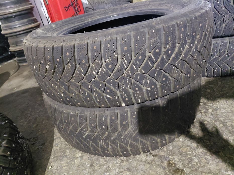 Баллоны  шипованные