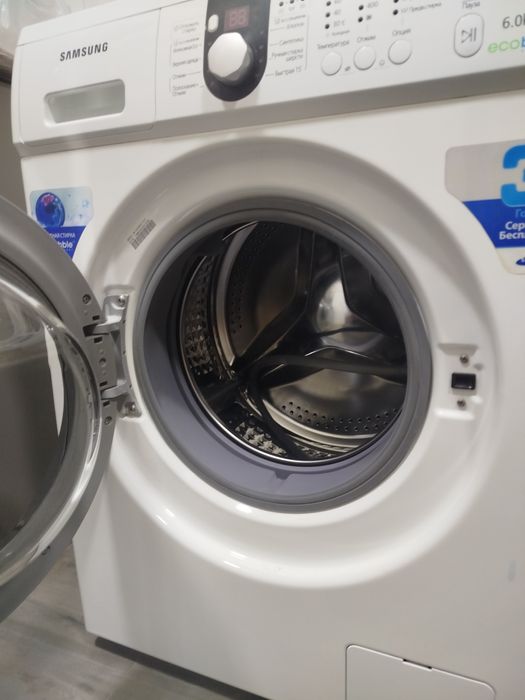 Продается Самсунг 6 кг.