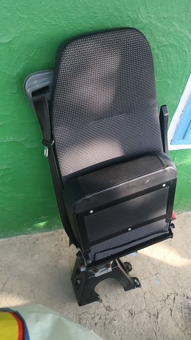 Scaun pasager pliabil/rotativ