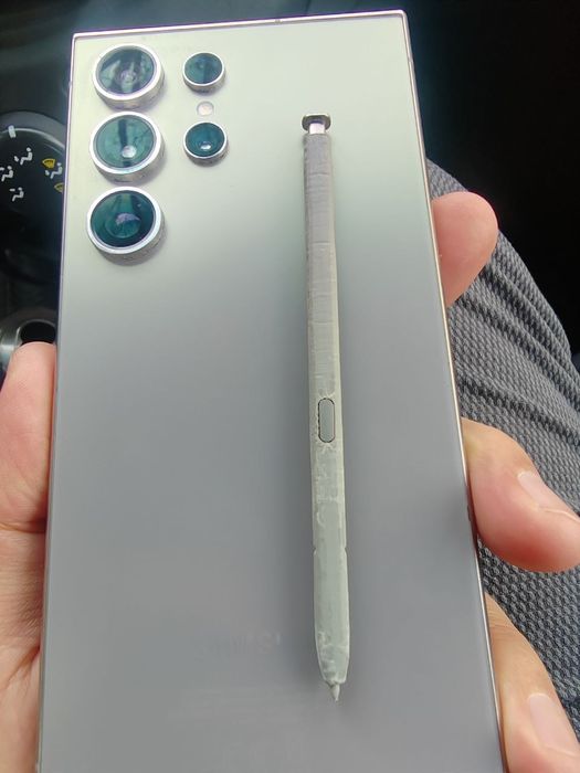 Samsung galaxy s24 ultra срочно сотилади