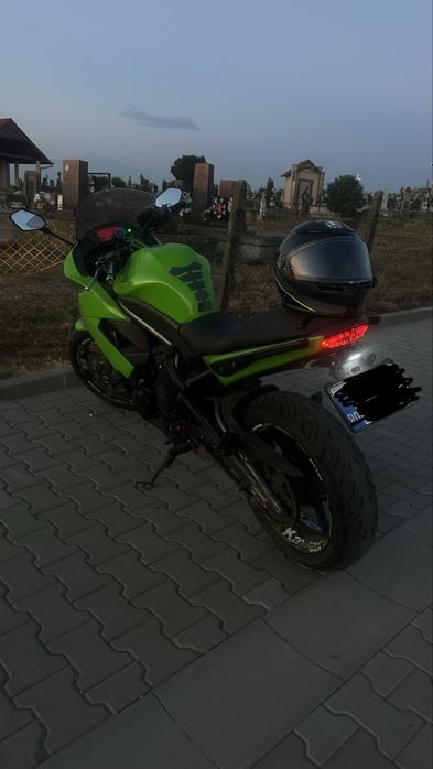 Vand Kawasaki ER-6F