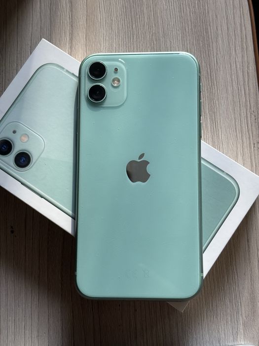 Iphone 11 128гб акб 72 ios 17.5.1 все родное