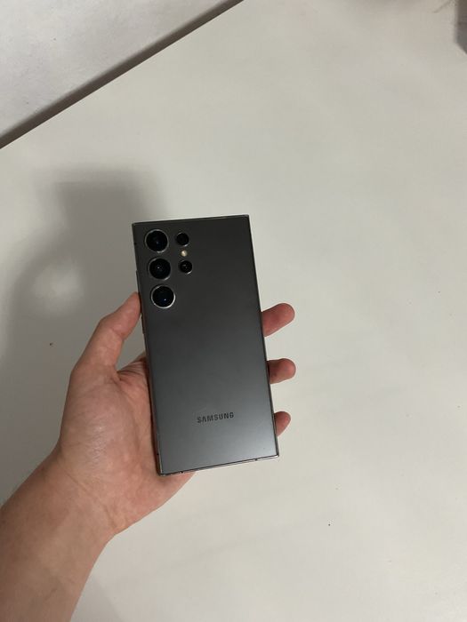 Samsung S24 ULTRA 256 на iPhone