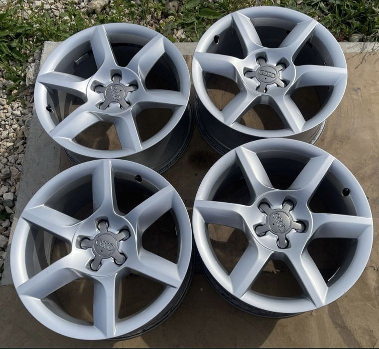 Jante cu cauciucuri de iarna ( Jante Audi S5 R17 )
