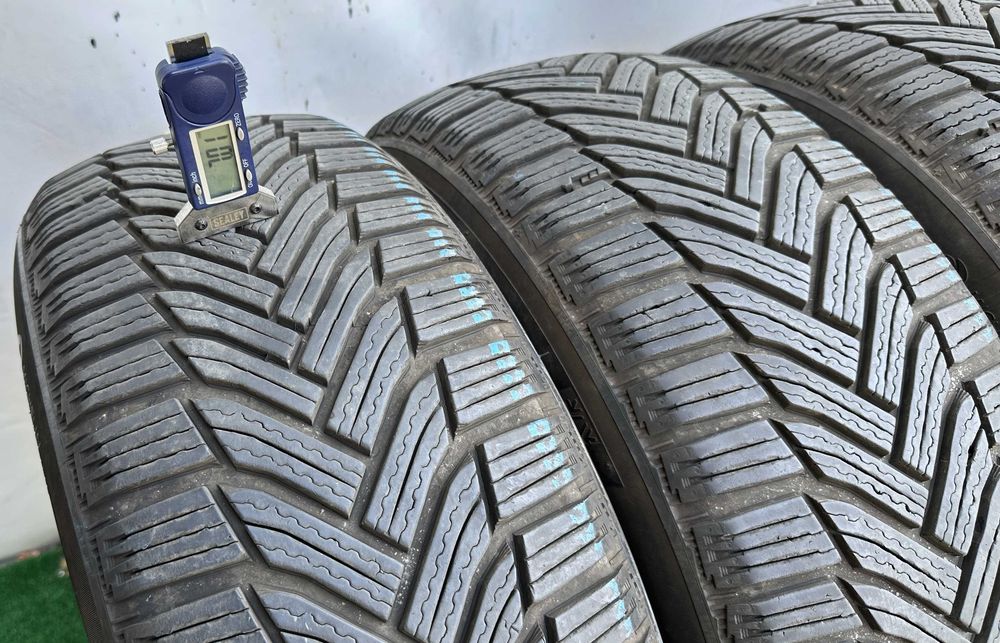 4бр 205/55r16 MICHELIN зимни
