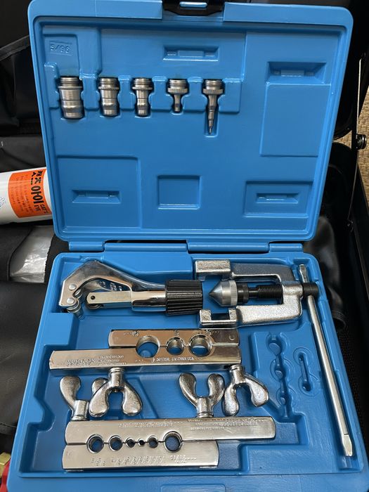 Набор для ремонта холодильников и кондиционеров