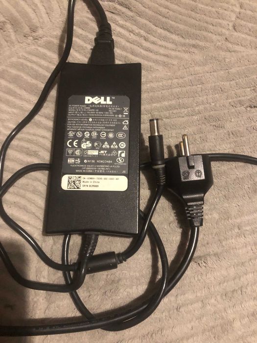 Лаптоп Дел Dell