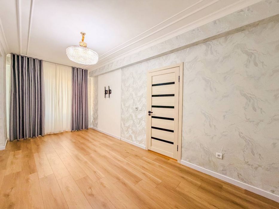 3/5/6 Мирзо Улугбек, Темуо Малик, Эко базар