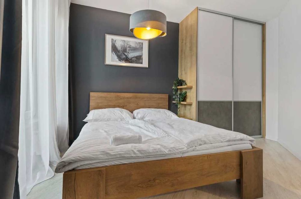 Дава се под наем Тристаен апартамент в Пловдив, Каменица 2 - 102 кв.м за 425 € - Снимка #3