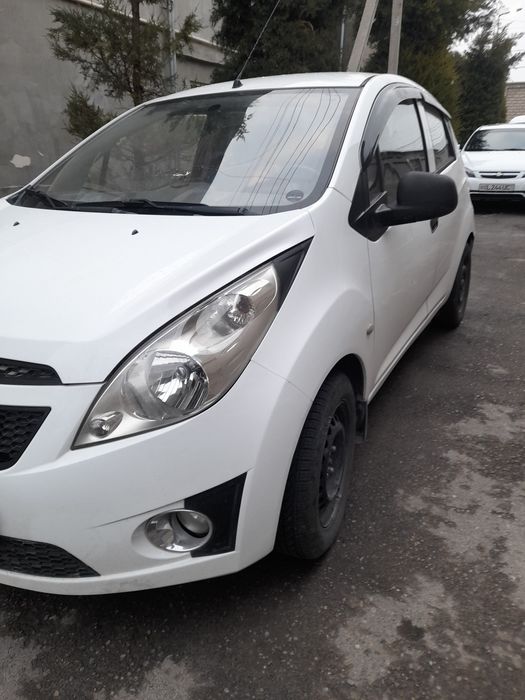 Арэда  спарк 2014