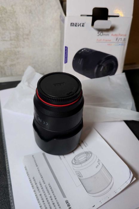 sony 50mm f/1,8 Full - frame