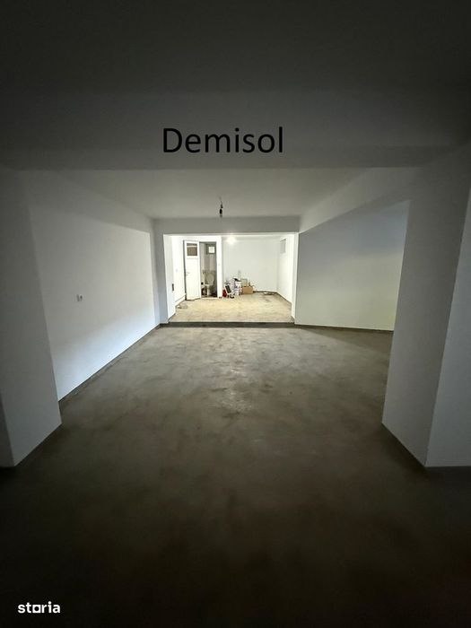 Spatiu comercial, Intrare Obcini