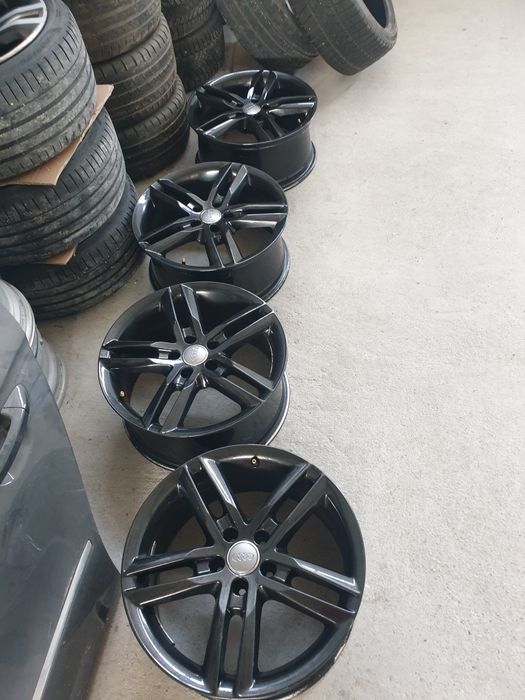 Dezmembrez audi a7 3.0 tdi an 2014 Audi A5 2,7 tdi