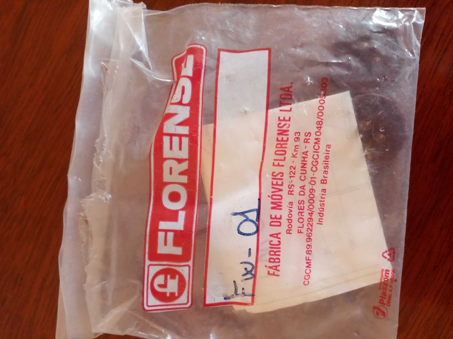 Большой стол оригинал пр-во Бразилия шпон натурального дерева