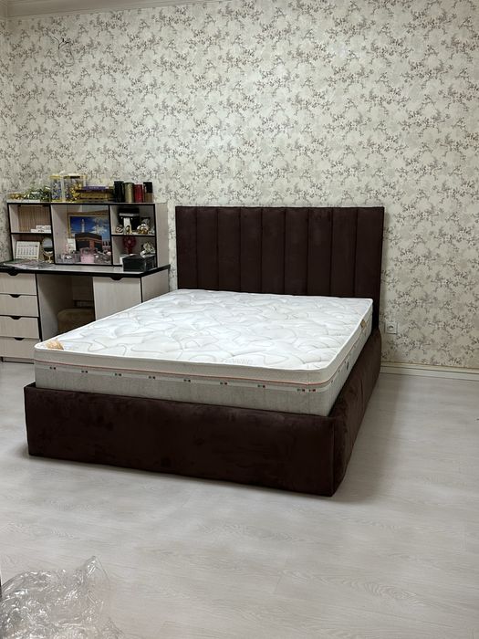 Новые качественные двуспальные кровати по низкой цене