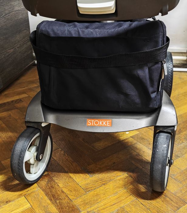 Vand 2 genti originale pentru carucior copii Stokke Xplory V3