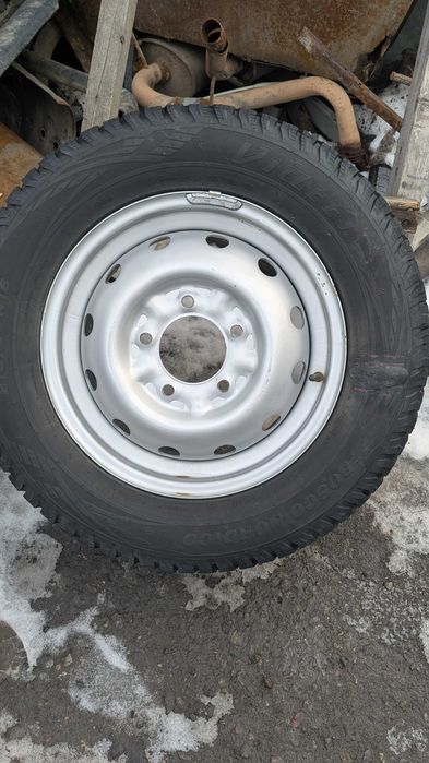 Колесо на ниву в сборе